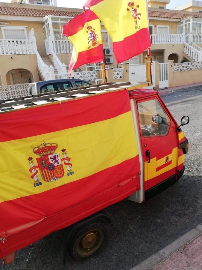 Perfect For Exploring Local Areas And More Torrevieja Exteriör bild