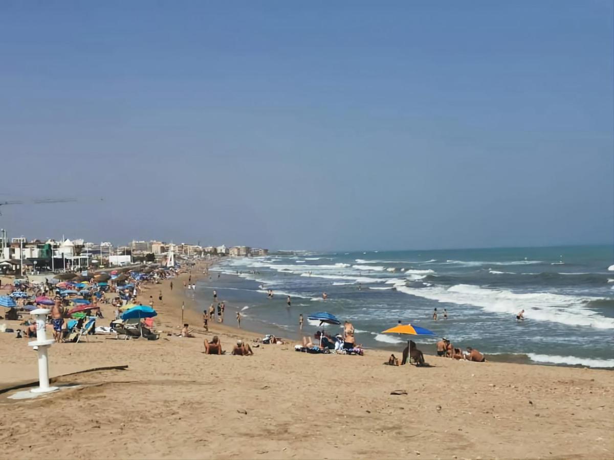 Perfect For Exploring Local Areas And More Torrevieja Exteriör bild