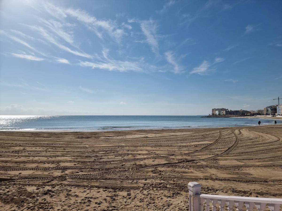 Perfect For Exploring Local Areas And More Torrevieja Exteriör bild